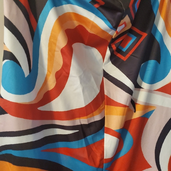 Multicolor halter/tube jumpsuit with back tie NWOT - Picture 2 of 7